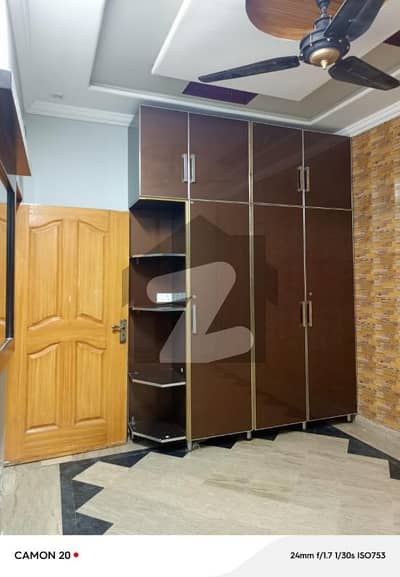 صدر کینٹ,لاہور میں 2 کمروں کا 5 مرلہ فلیٹ 40.0 ہزار میں کرایہ پر دستیاب ہے۔