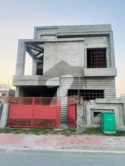 5 Marla Modern Elevations Gray Structure House For Sale In Ghaznavi Ext Bahria Town Lahore