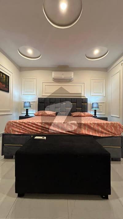 مڈ وے کمرشل بحریہ ٹاؤن,لاہور میں 1 کمرے کا 2 مرلہ فلیٹ 52.0 لاکھ میں برائے فروخت۔