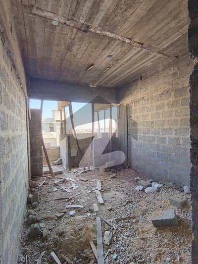 Brand new 2 bed Lounge for Sale in Kaneez Fatima society block 4