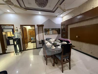بحریہ ٹاؤن سیکٹر ای بحریہ ٹاؤن,لاہور میں 3 کمروں کا 5 مرلہ مکان 2.4 کروڑ میں برائے فروخت۔