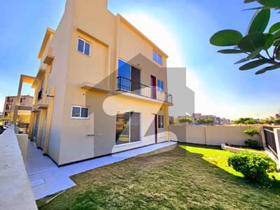 بحریہ ٹاؤن فیز 8 بحریہ ٹاؤن راولپنڈی,راولپنڈی میں 5 کمروں کا 17 مرلہ مکان 5.25 کروڑ میں برائے فروخت۔