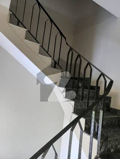 Idol portion for families resisdence