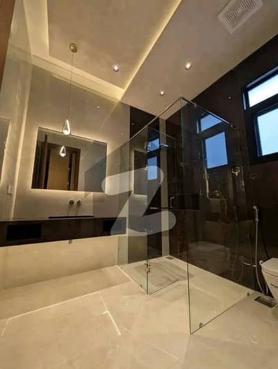 400 Yards New First Floor 3 Bed Dd Gulshan Iqbal Block 5