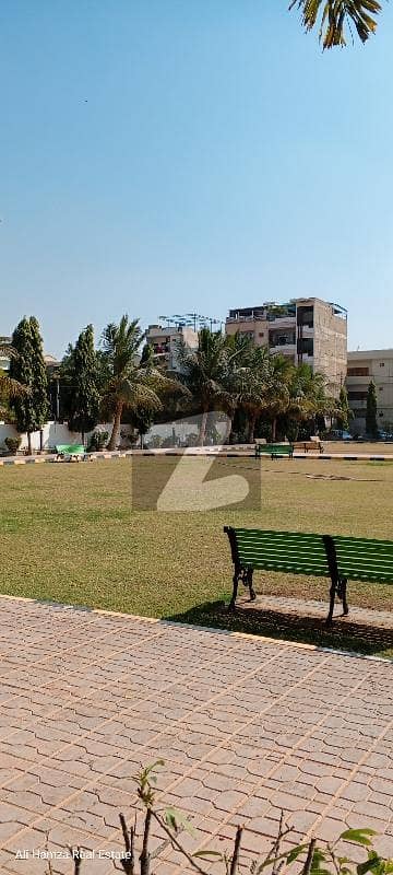 400 Yard Ground + 1 Double Storey Transfer Property 40ft Road 400 Yard Facing Teacher & Kaneez deviding road Boundary Wall Gated Society Zero Load Shedding All Utilities Available 400 Yard Ground + 1 Double Storey Transfer Property 40ft Road 400 Yard Facing Teacher & Kaneez deviding road Boundary Wall Gated Society Zero Load Shedding All Utilities Available