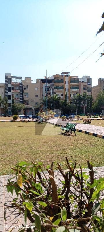 2 BED DD Flat For Sale 3rd Floor Park Facing Prime Location West Open Secure Gated Boundary Wall 32k Rental Income