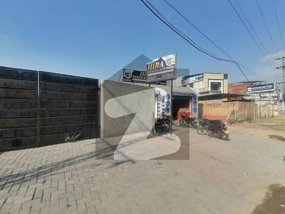 ڈیفینس روڈ لاہور میں 1 کنال کمرشل پلاٹ 8.3 کروڑ میں برائے فروخت۔