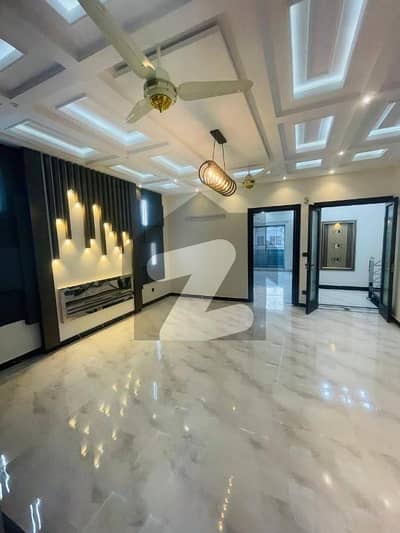 Spacious House Is Available For Rent In Ideal Location Of Bahria Town - Sector C