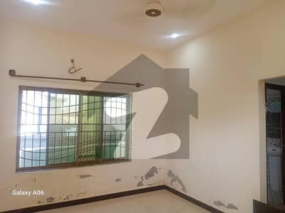 بنی گالہ اسلام آباد میں 2 کمروں کا 10 مرلہ بالائی پورشن 25.0 ہزار میں کرایہ پر دستیاب ہے۔