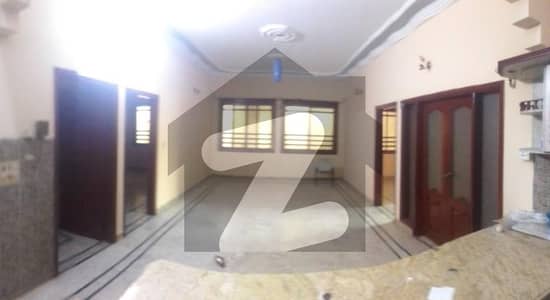 Lower Portion In Gulistan-E-Jauhar - Block 2 Sized 400 Square Yards Is Available