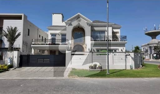 ڈی ایچ اے فیز 6 - بلاک ایل فیز 6,ڈیفنس (ڈی ایچ اے),لاہور میں 6 کمروں کا 1 کنال مکان 16.5 کروڑ میں برائے فروخت۔