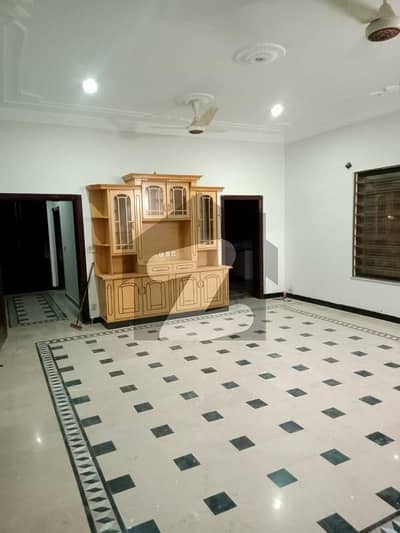 Luxurious 1 Kanal Upper Portion Or Ground Portion For Rent In Prime Location Of Bani Gala, Islamabad