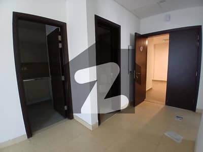 Modern 2 Bed Apartment FOR SALE In Eighteen Golf Course Community