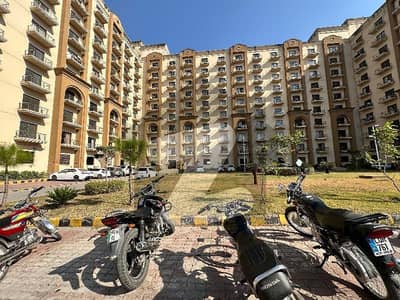 کیوب اپارٹمنٹس بحریہ انکلیو,بحریہ ٹاؤن,اسلام آباد میں 3 کمروں کا 10 مرلہ فلیٹ 3.0 کروڑ میں برائے فروخت۔