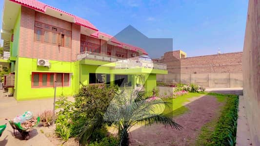 معصوم شاہ روڈ ملتان میں 4 کنال عمارت 36.0 کروڑ میں برائے فروخت۔