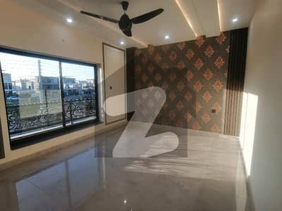 Prime Location In DHA Phase 1 - Sector U House For sale Sized 10 Marla