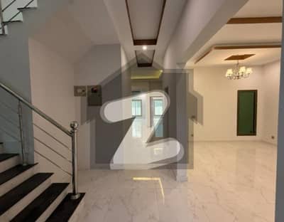 Prime Location House Of 272 Square Yards Available For Rent In Bahria Town - Precinct 1