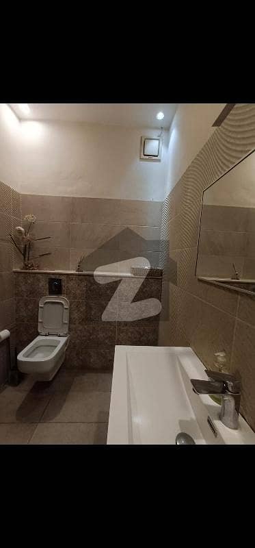 ڈی ایچ اے فیز 6 ڈیفنس (ڈی ایچ اے),لاہور میں 3 کمروں کا 1 کنال بالائی پورشن 1.1 لاکھ میں کرایہ پر دستیاب ہے۔