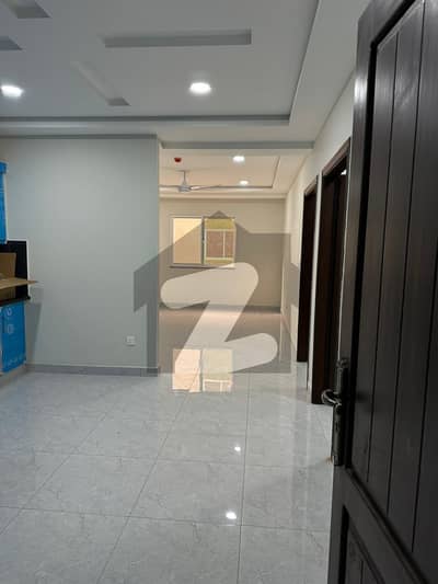 دی رائل مال اینڈ ریزیڈینسی بحریہ انکلیو,بحریہ ٹاؤن,اسلام آباد میں 2 کمروں کا 5 مرلہ فلیٹ 65.0 ہزار میں کرایہ پر دستیاب ہے۔ دی رائل مال اینڈ ریزیڈینسی بحریہ انکلیو,بحریہ ٹاؤن,اسلام آباد میں 2 کمروں کا 5 مرلہ فلیٹ 65.0 ہزار میں کرایہ پر دستیاب ہے۔