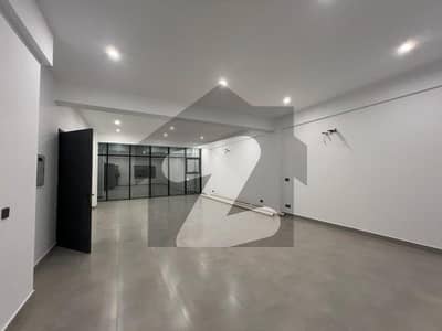 BRAND NEW OFFICES SPACE AVAILABLE FOR RENT