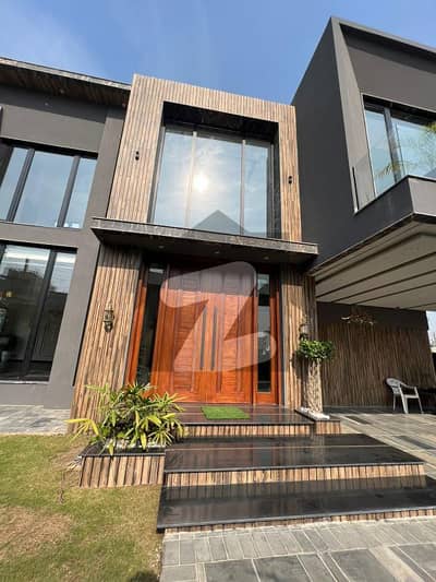 ڈی ایچ اے فیز 3 ڈیفنس (ڈی ایچ اے),لاہور میں 3 کمروں کا 5 مرلہ مکان 2.95 کروڑ میں برائے فروخت۔