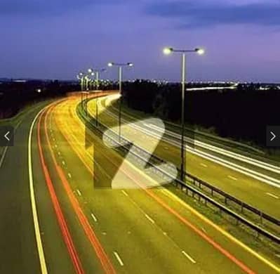 1 Kanal Plot Available Near Fairway Raya Commercial