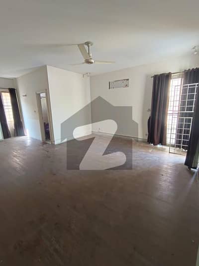 1 Kanal Double Story House with 7 Car Parking for Rent in Model Town Lahore Ideal for Office and Family Residence