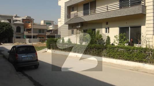 8 Marla Lower Portion In Mpchs Islamabad Pakistan For Rent