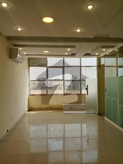 Like Brand New 800 Sq . Ft Proper Conner Office For Rent In G 13/4
