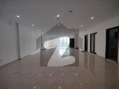 8 Marla commercial 1st floor for rent in phase 6 DHA Lahore