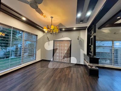 01 Kanal Double Unit Modern Design House For Rent In DHA Phase 5 Lahore.