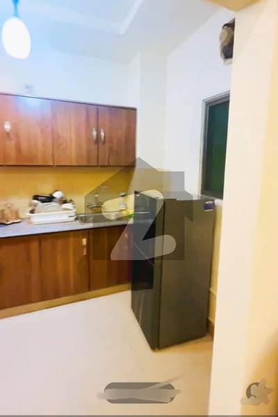 رانیا ہائٹس زراج ہاؤسنگ سکیم,اسلام آباد میں 2 کمروں کا 4 مرلہ فلیٹ 1.35 کروڑ میں برائے فروخت۔