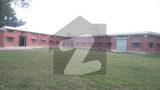 کوٹ ارایان لاہور میں 11 کمروں کا 12 کنال گودام 25.0 کروڑ میں برائے فروخت۔