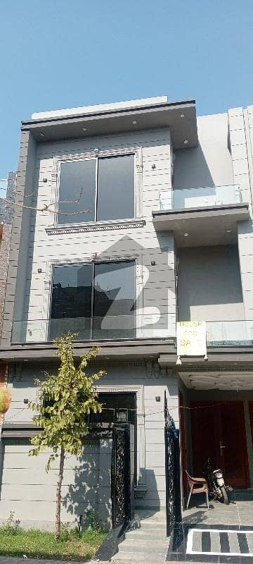 5 Marla Brand New House Triple Storey For Sale