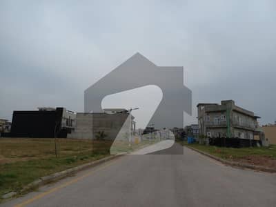 10 MARLA ALL PAID PLOT NEAR MASJID PARK