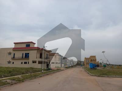 10 MARLA ALL PAID PLOT NEAR MASJID PARK 10 MARLA ALL PAID PLOT NEAR MASJID PARK