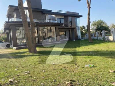 ڈیفینس رایا ڈی ایچ اے ڈیفینس,لاہور میں 4 کمروں کا 1 کنال مکان 15.0 کروڑ میں برائے فروخت۔