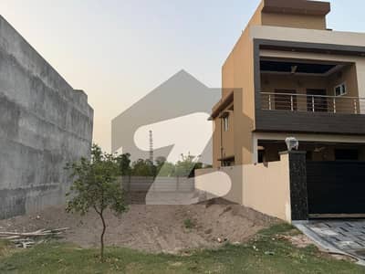 پارک ویو سٹی ۔ ڈائمنڈ بلاک پارک ویو سٹی,لاہور میں 10 مرلہ رہائشی پلاٹ 1.1 کروڑ میں برائے فروخت۔