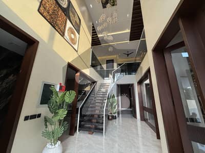 ڈی ایچ اے فیز 6 ڈیفنس (ڈی ایچ اے),لاہور میں 5 کمروں کا 1 کنال مکان 14.0 کروڑ میں برائے فروخت۔