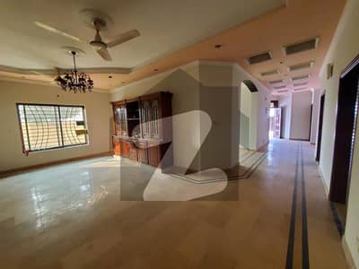 سوان گارڈن اسلام آباد میں 3 کمروں کا 1 کنال زیریں پورشن 90.0 ہزار میں کرایہ پر دستیاب ہے۔