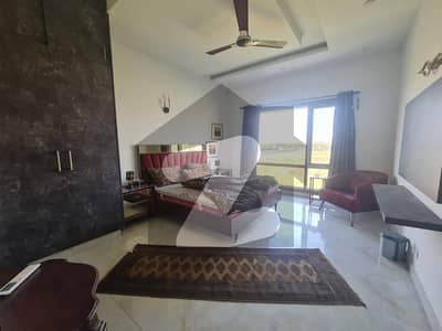 500 Yards Furnished Bungalow Phase 8