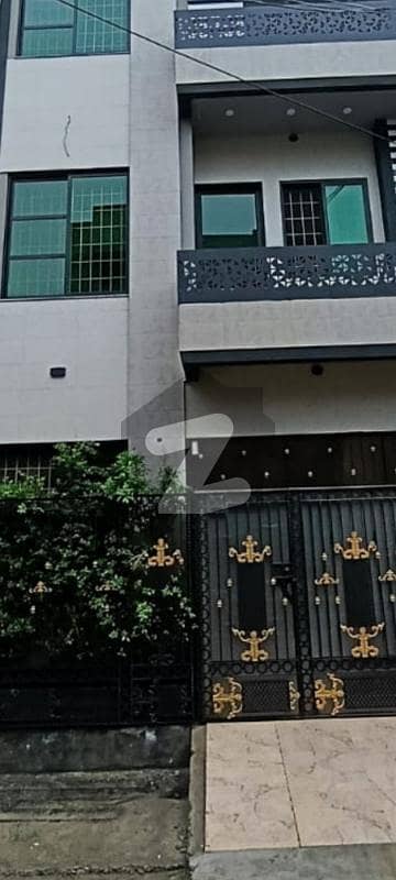 سبزہ زار سکیم ۔ بلاک ایل سبزہ زار سکیم,لاہور میں 6 کمروں کا 5 مرلہ مکان 2.75 کروڑ میں برائے فروخت۔