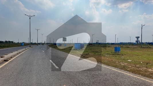 X BLOCK NEAR TO THIS 22 MARLA PLOT FOR SALE