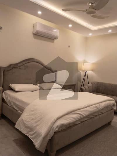 1800 Square Feet 3 Bedrooms Apartment For Rent In DHA Phase 8 Ex Air Avenue - Facing Park