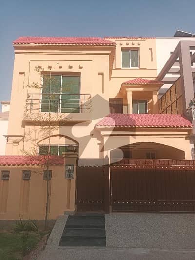 5 Marla House Available For Rent In Bahria Nasheman Lahore 5 Marla House Available For Rent In Bahria Nasheman Lahore