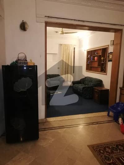 جوہر ٹاؤن فیز 1 جوہر ٹاؤن,لاہور میں 1 کمرے کا 5 مرلہ زیریں پورشن 40.0 ہزار میں کرایہ پر دستیاب ہے۔