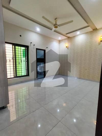 10 MARLA BRAND NEW LOWER PORTION AVAILABLE FOR RENT DEMAND 75000 IN WAPDA TOWN 10 MARLA BRAND NEW LOWER PORTION AVAILABLE FOR RENT DEMAND 75000 IN WAPDA TOWN