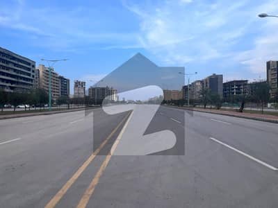 بحریہ ٹاؤن فیز 8 بحریہ ٹاؤن راولپنڈی,راولپنڈی میں 12 مرلہ رہائشی پلاٹ 1.15 کروڑ میں برائے فروخت۔