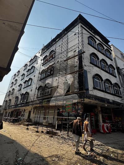 سیٹیلائیٹ ٹاؤن - بلاک ڈی سیٹیلائیٹ ٹاؤن,راولپنڈی میں 11 کمروں کا 12 مرلہ عمارت 12.0 لاکھ میں کرایہ پر دستیاب ہے۔