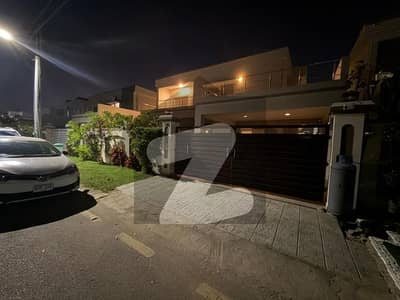 500 Yards House Available For Sell